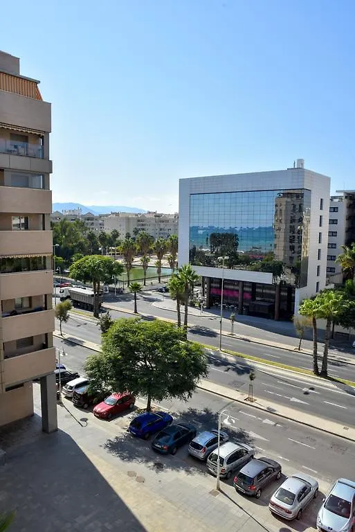 Luxury Pacifico En Primera Linea De Playa Hotel Malaga Apartment